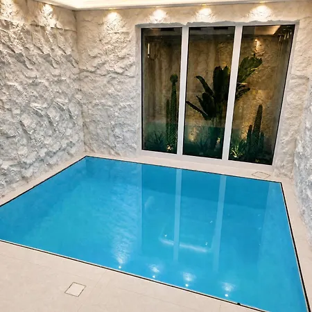 Lovely - Pool Gym Sauna Extra Buchbar Apartment *