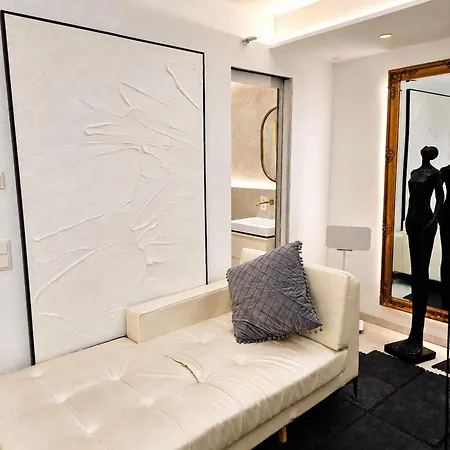 Apartment Lovely - Pool Gym Sauna Extra Buchbar *